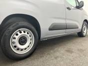 VAUXHALL COMBO CARGO 2022 (22)