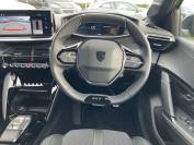 PEUGEOT 208 2025 (24)