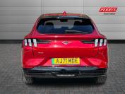 FORD MUSTANG MACH-E 2022 (71)