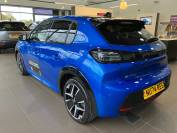 PEUGEOT E-208 2025 (25)
