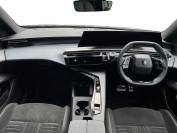 PEUGEOT 5008 2024 (74)