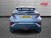 TOYOTA C-HR 2019 (19)