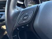 TOYOTA C-HR 2019 (19)