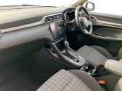 MG ZS 2023 (72)