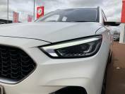 MG ZS 2023 (72)