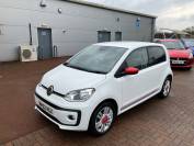 VOLKSWAGEN UP 2022 (22)