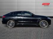 BMW X4 2021 (21)