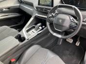 PEUGEOT 3008 2019 (69)