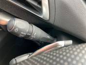 PEUGEOT 3008 2019 (69)