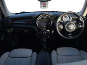 MINI HATCHBACK 2017 (17)