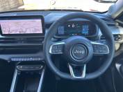 JEEP AVENGER 2024 (24)
