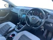 VOLKSWAGEN JETTA 2016 (66)