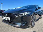 MAZDA 3 2024 (74)