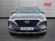 HYUNDAI SANTA FE 2019 (69)