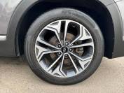 HYUNDAI SANTA FE 2019 (69)