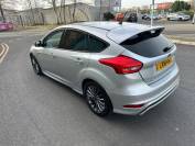 FORD FOCUS 2018 (18)