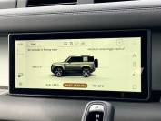 LAND ROVER DEFENDER 2024 (73)