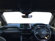 PEUGEOT 2008 2022 (71)