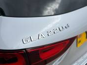 MERCEDES-BENZ GLA 2021 (71)