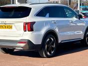 KIA SORENTO 2024 (74)