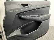 VOLKSWAGEN CADDY 2021 (71)