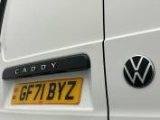 VOLKSWAGEN CADDY 2021 (71)