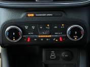 FORD KUGA 2024 (73)