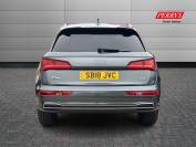 AUDI Q5 2018 (18)