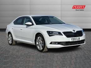 SKODA SUPERB 2019 (19) at Perrys Alfreton