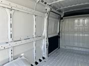 PEUGEOT BOXER 2025 (74)