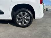 VAUXHALL COMBO-LIFE 2024 (74)