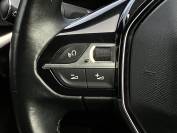 PEUGEOT 3008 2020 (70)