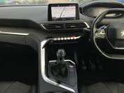 PEUGEOT 3008 2020 (70)
