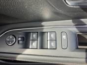 PEUGEOT 3008 2021 (71)