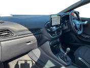FORD PUMA 2024 (24)