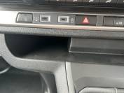 PEUGEOT EXPERT 2025 (74)