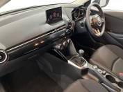 MAZDA 2 2024 (74)