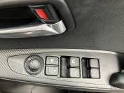 MAZDA 2 2024 (74)