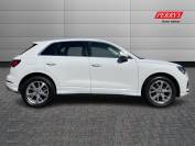 AUDI Q3 2019 (19)