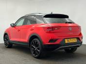 VOLKSWAGEN T-ROC 2021 (71)