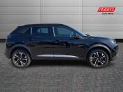 PEUGEOT 2008 2022 (71)