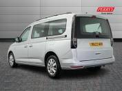 VOLKSWAGEN CADDY MAXI 2023 (23)