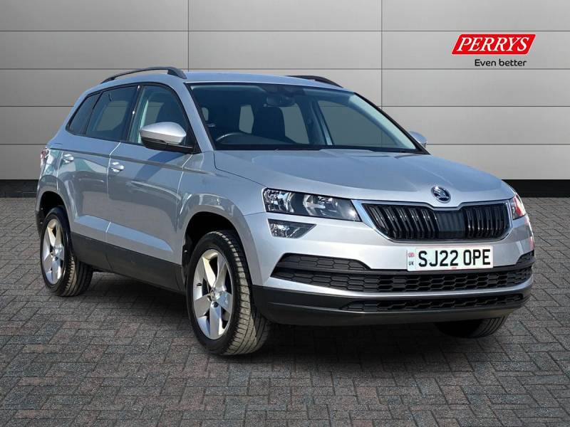 SKODA KAROQ 2022 (22)
