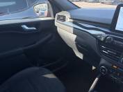 FORD KUGA 2020 (70)