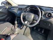 MG ZS 2023 (23)