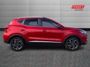 MG ZS 2023 (23)