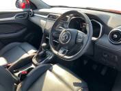 MG ZS 2023 (23)