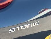 KIA STONIC 2023 (23)