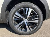 PEUGEOT 3008 2021 (71)
