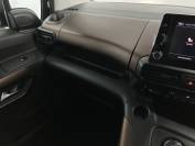 PEUGEOT RIFTER 2021 (71)